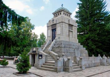 Apriltsi Monument, Koprivshtitsa