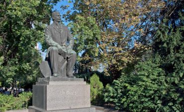 Monument à Ivan Vazov à Sofia