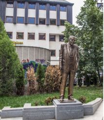 Monument of Svetoslav Louchnikov, Sofia
