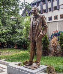 Monument à Svyatoslav Archer, Sofia