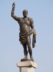 Памятник Филиппу II Македонскому, Пловдив