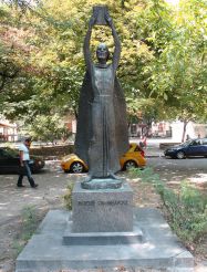Памятник Паисию Хилендарскому, Пловдив 