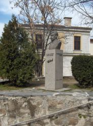 Denkmal von Peyo Yavorov, Plovdiv