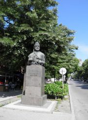 Das Denkmal für Stephen Karaj, Varna