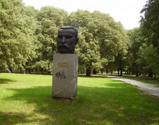 Monument to Zahari Stoyanov, Ruse