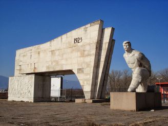 Das Denkmal in der September-Aufstand, Pazardzhik die Gefallenen
