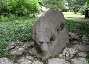 Monument of Teddy Bear, Gabrovo