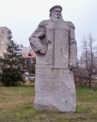 Памятник генералу Арнольди, Монтана