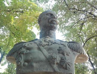 El monumento al General de K. Marinov, Vidin