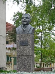 Monument of Georgi Kondolov, Tzarevo