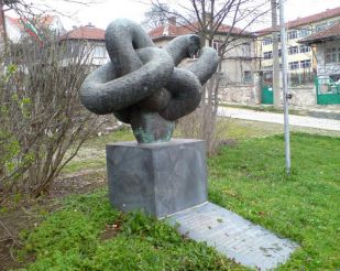 Monument dedicated to the Volunteers of 1877-1878 war, Malko Tarnovo