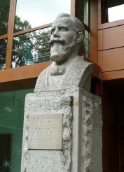 Monument Damyan Gruev, Sofia