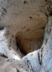 Cueva Prohodna