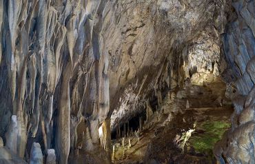 Пещера Снежанка