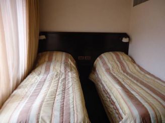 Двухместный номер с 2 отдельными кроватями и гидромассажной ванной 