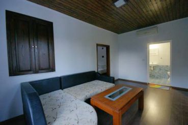 Six-Bedroom Villa 
