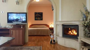 Suite with Fire Place