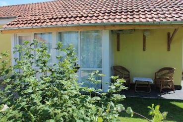 Villa with Garden View