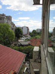 One-Bedroom Apartment with Balcony